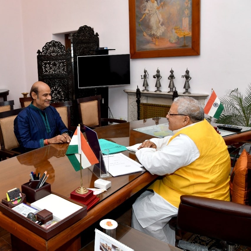 kalraj-mishra-anil-agarwal-2